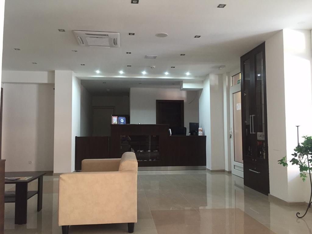 Garni Hotel Anne-Mary Piest'any Exterior foto